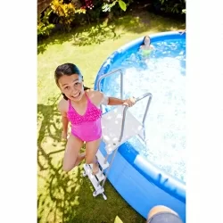 Piscine Intex Easy Set 4,57 x h0,84m Piscine Intex Easy Set 4,57 x h0,84m