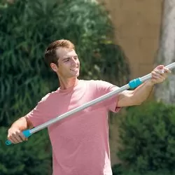 Manche telescopique Intex 2,79m