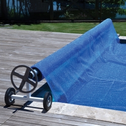 Bâche isotherme 400µ pour piscines ovales en polyéthylène - bleu