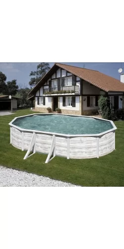 Piscine acier Gre aspect bois nordique Finlande ovale