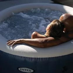 Spa Intex Blue One bulles 4 places
