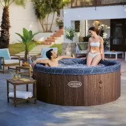Spa Bestway Lay-Z Toronto 7 Smart AirJet Plus 5-7 places Spa Bestway Lay-Z Toronto 7 Smart AirJet Plus 5-7 places