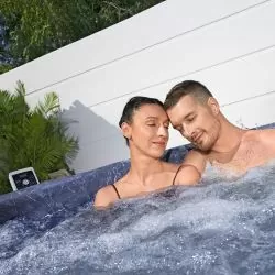 Spa Bestway Lay-Z Toronto 7 Smart AirJet Plus 5-7 places Spa Bestway Lay-Z Toronto 7 Smart AirJet Plus 5-7 places