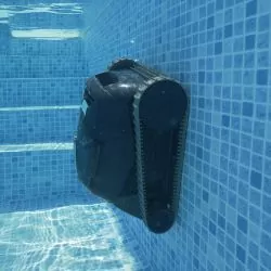 Robot piscine sans fil Dolphin Liberty 300