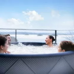 Spa MSpa Naval 6 places semi rigide Spa MSpa Naval 6 places semi rigide