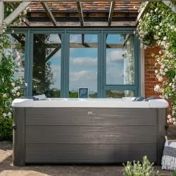 Spa MSpa Oslo 6 places rigide