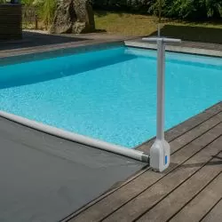 Enrouleur motorisé iScoot APF pour bâche à barres Enrouleur motorisé iScoot APF pour bâche à barres