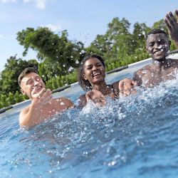 Piscine Bestway Ronde Steel Pro Max 4,57 x h1,07m avec éclairage LED