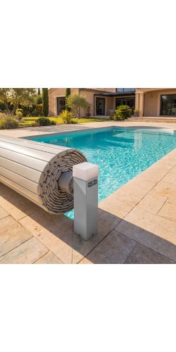 Volet piscine Linea Cover Light électrique ou batterie