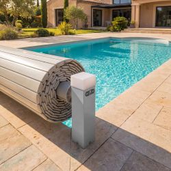 Volet piscine Linea Cover Light électrique ou batterie