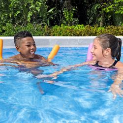 Piscine Bestway Rectangulaire Steel Pro Max 4,88 x 2,44 h1,22m