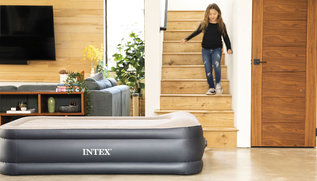 Matelas gonflable Intex deluxe pillow rest raised 2 personnes