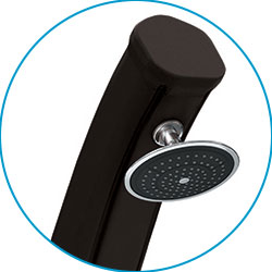Pommeau effet pluie de la douche solaire Happy 4x4 44L courbe Poolstar