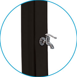 Rince-pieds de la douche solaire Happy 44L courbe Poolstar