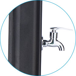 Rince-pieds de la douche solaire So Happy 28L courbe Poolstar