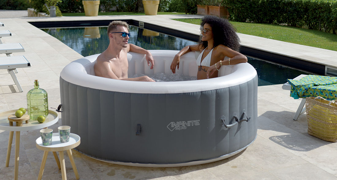 Spa Xtra Ubbink Infinite à bulles 4 places