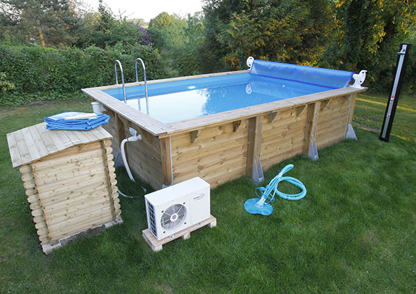 Accessoires piscines en bois
