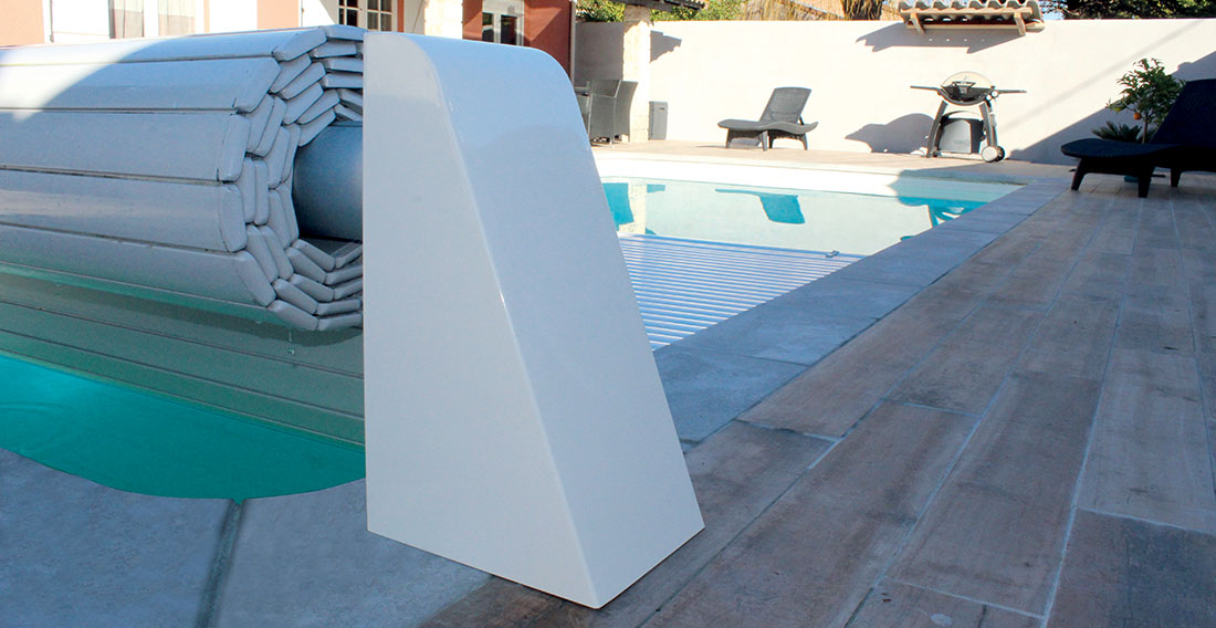 Couverture automatique solaire pour piscine Linea Cover