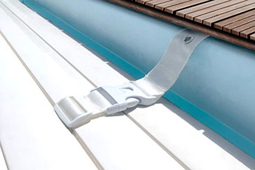 Attaches sous margelle couverture automatique piscine Linea