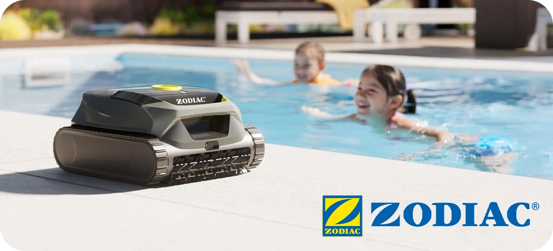 Robot sans fil Zodiac Freedom Lite posé au bord de la piscine