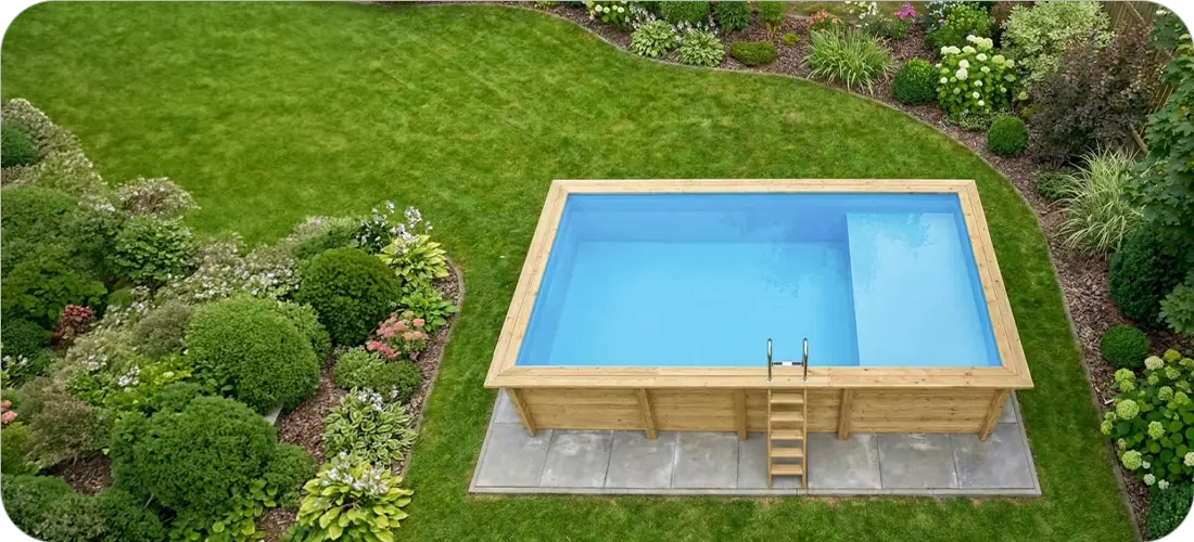 Piscine bois rectangulaire Altanka Aqua 7,00 x 3,75 x h1,45m dans un jardin vue de dessus