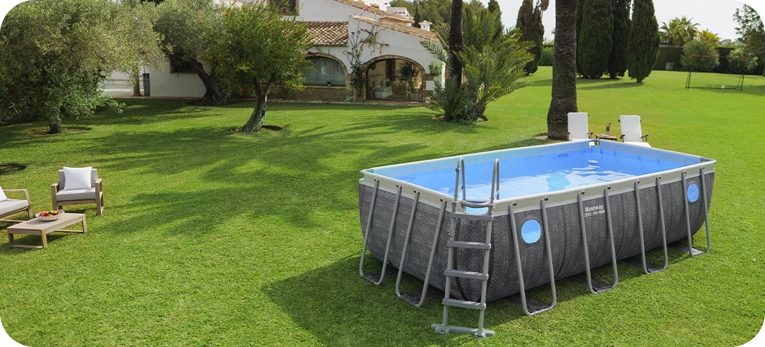 Piscine tubulaire Bestway rectangulaire Steel Pro Max 4,88 x 2,44 x h1,22m avec fenêtres Splashview