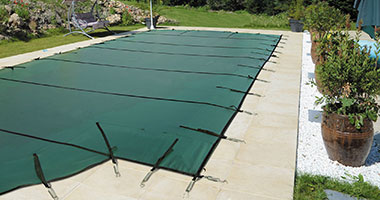 Bâche d'hivernage sur mesure